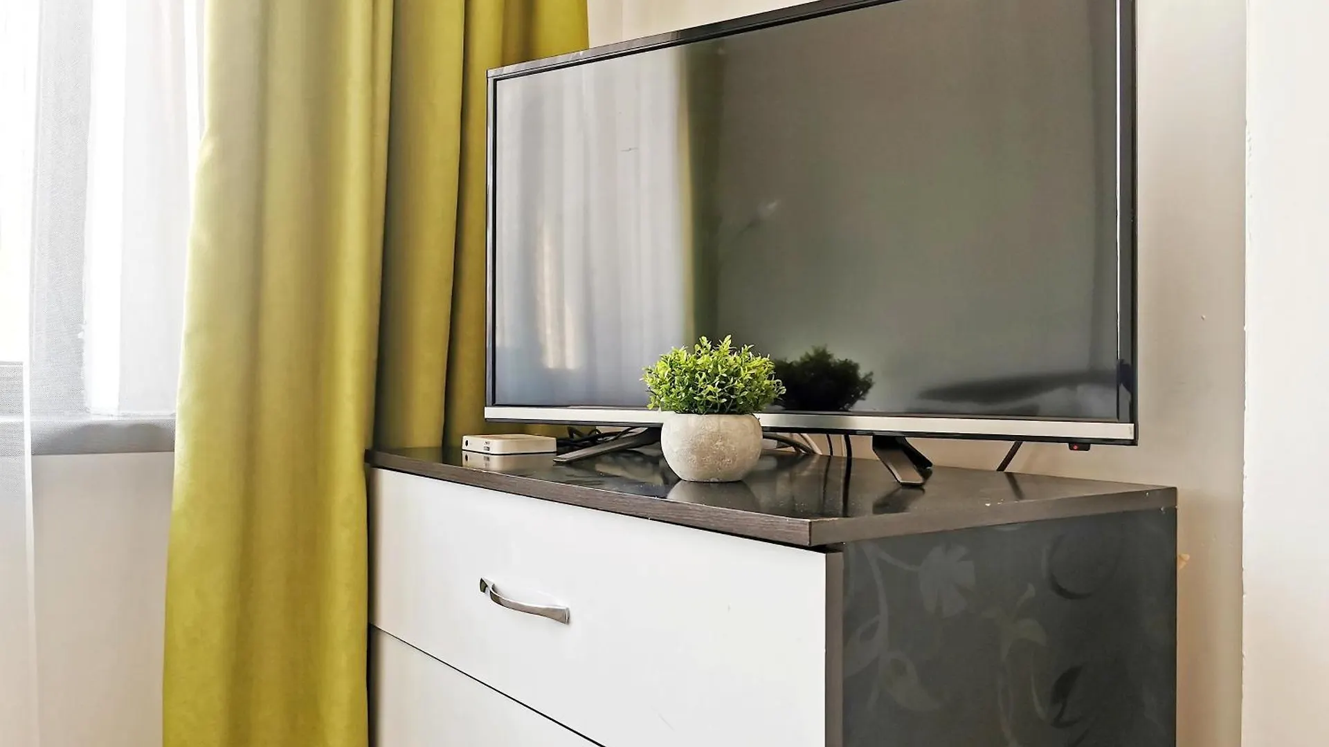Apartament Dzhetysuskaya 4 Ałma Ata