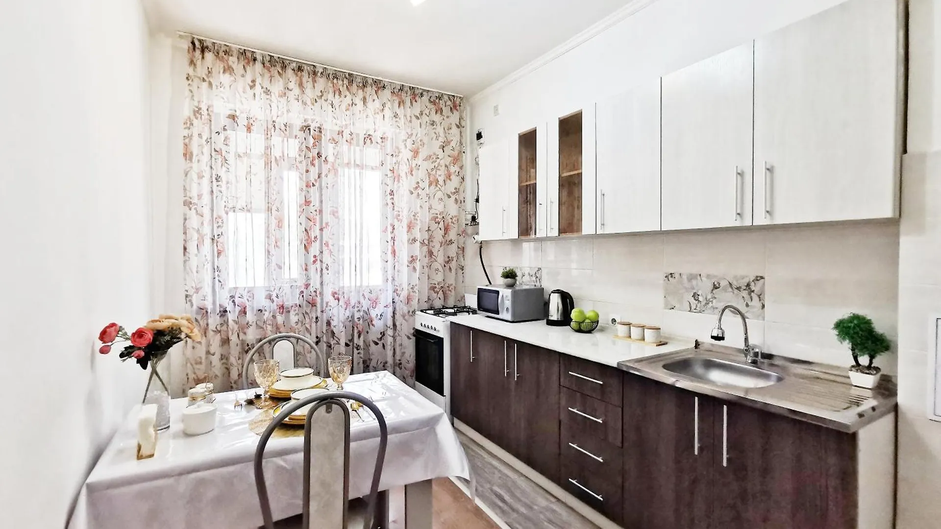 Apartament Dzhetysuskaya 4 Ałma Ata