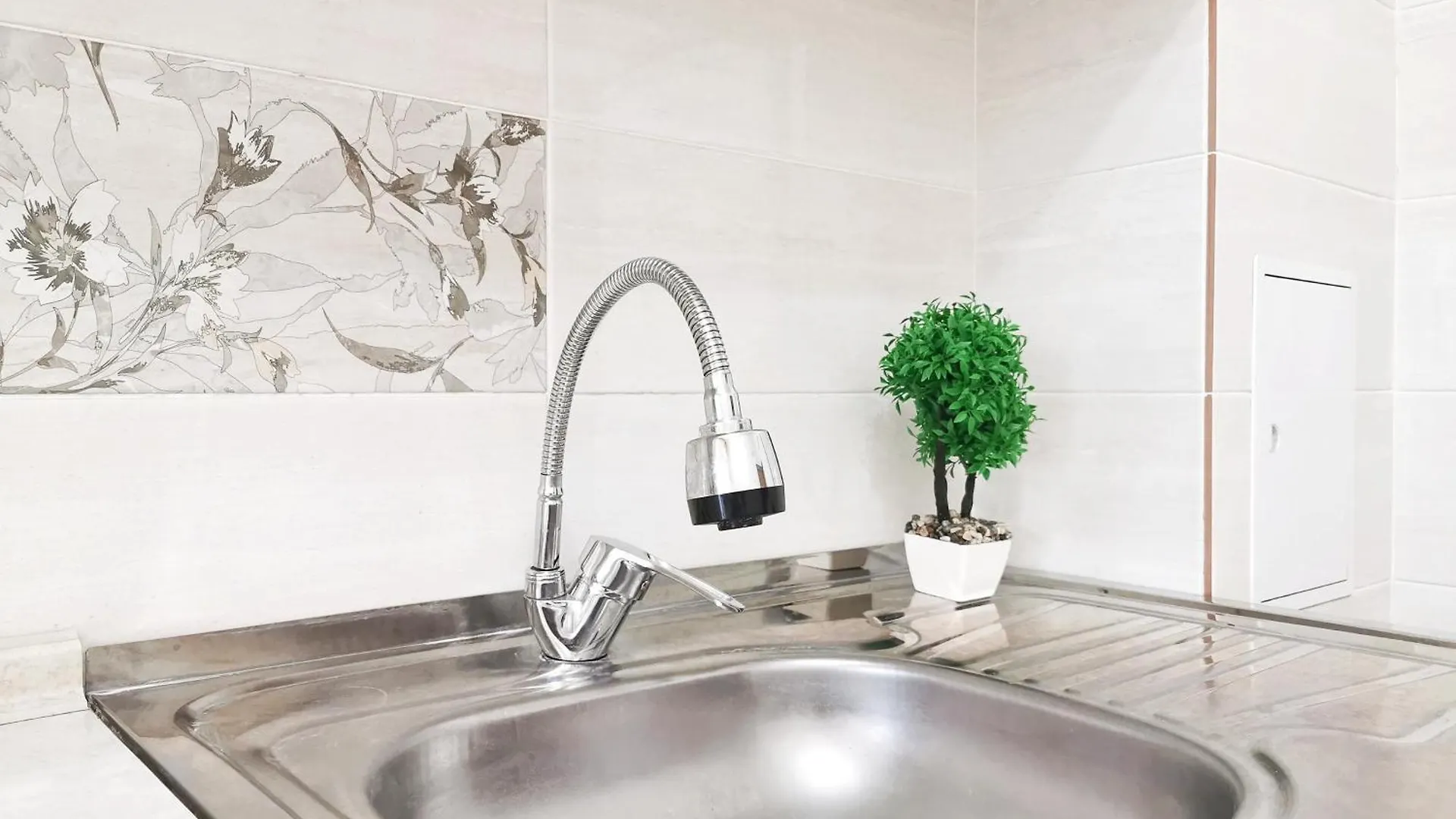 Apartament Dzhetysuskaya 4 Ałma Ata 0*,