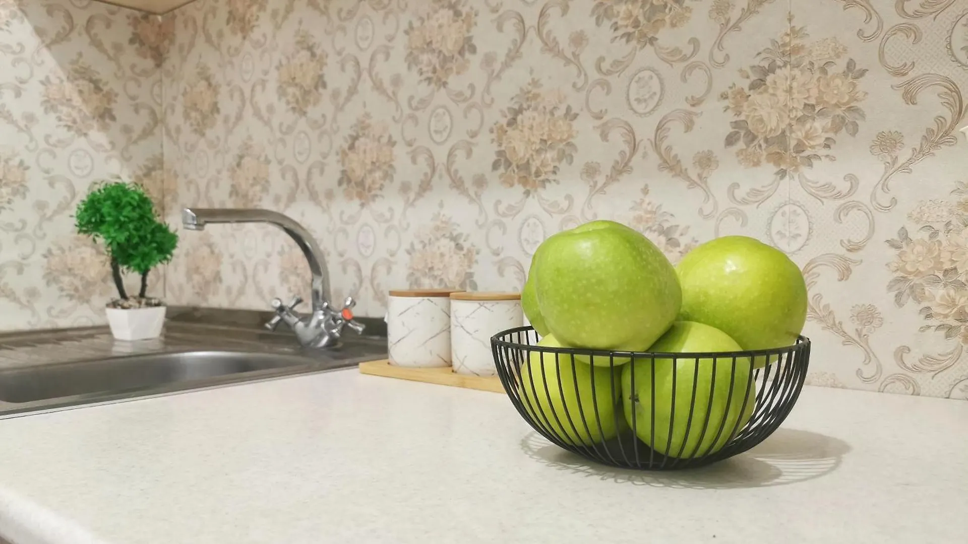 Apartament Dzhetysuskaya 4 Ałma Ata