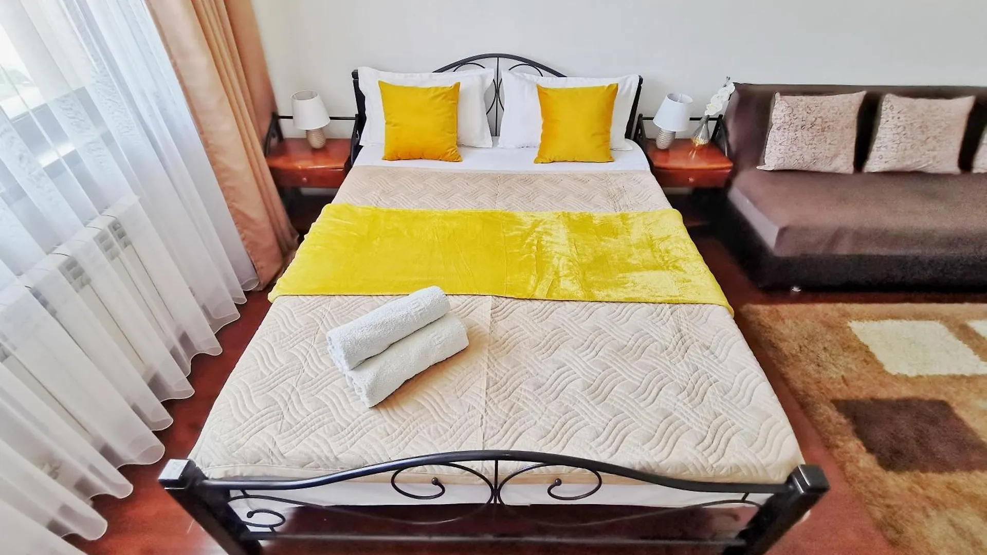 Apartament Dzhetysuskaya 4 Ałma Ata