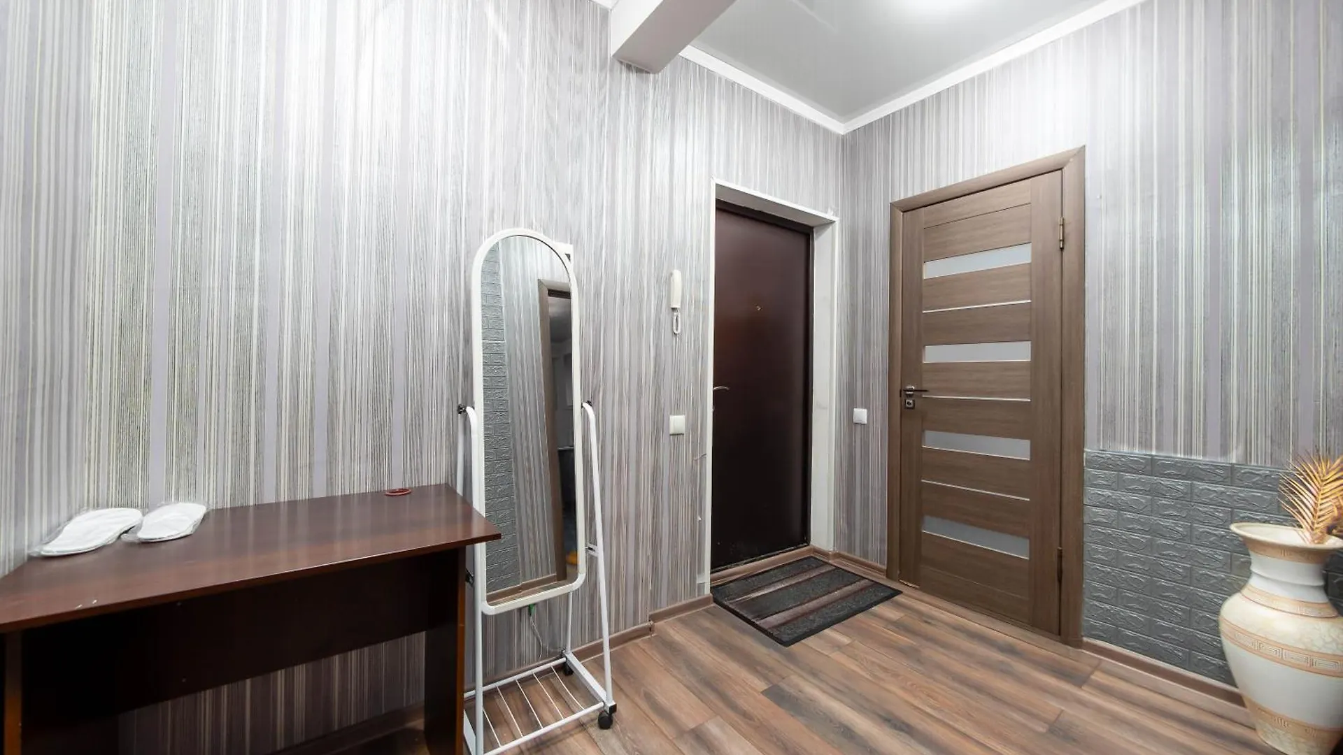 Apartament Dzhetysuskaya 4 Ałma Ata